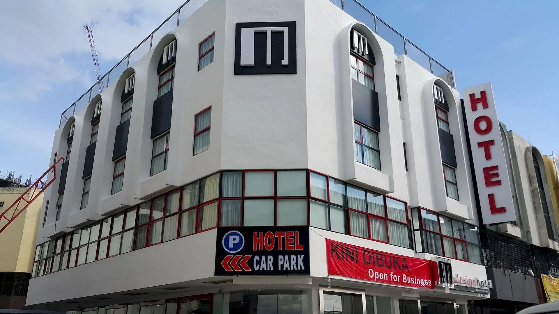 M Design Hotel @ Shamelin Perkasa location